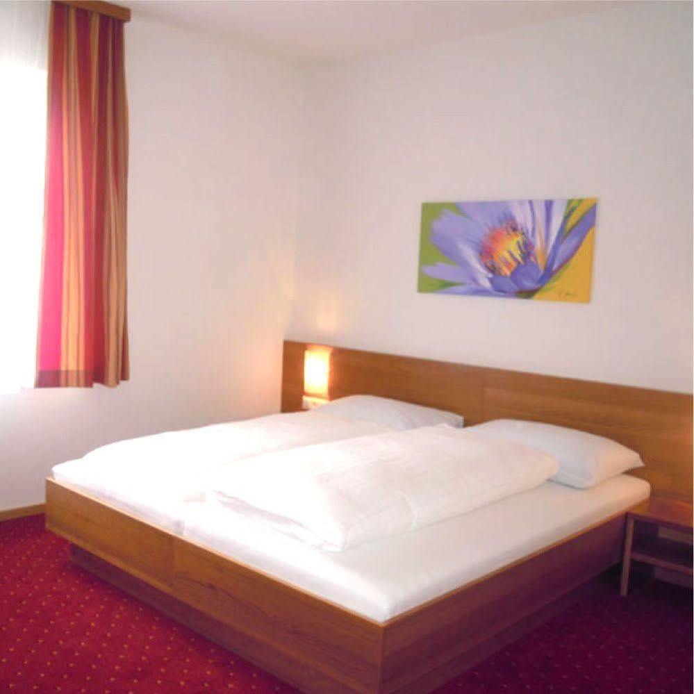 Schillerhof Hotel Garni Фёклабрукк Экстерьер фото